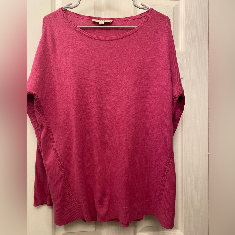 Loft Sweater size small but runs big! More like a large!
